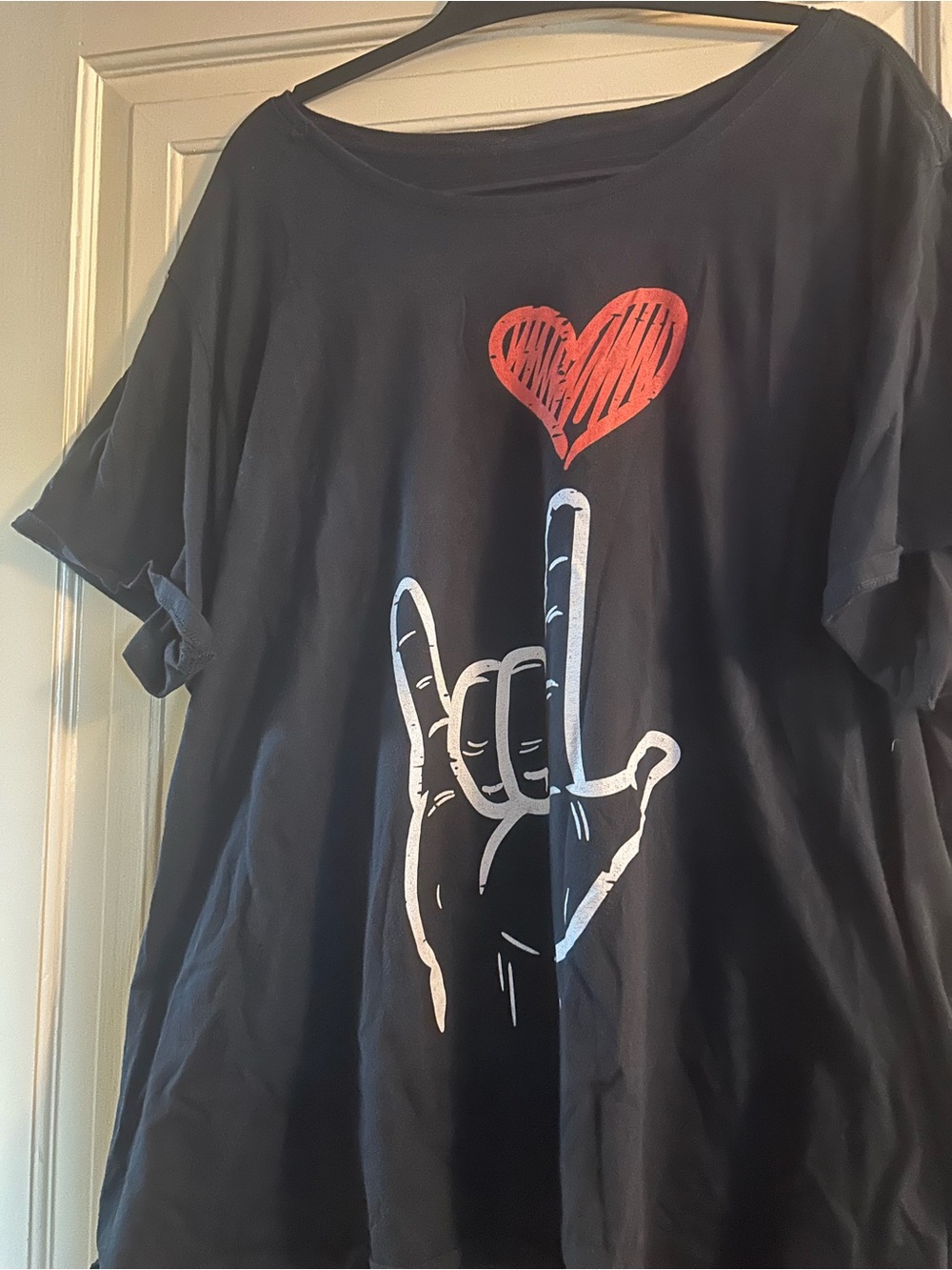 Amazon Black Short Sleeve Tee with Red Heart & White Hand Graphic 6x
